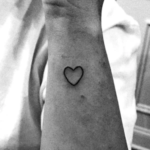 Фото рисунка тату сердце 02.01.22 №1614 - drawing tattoo heart - tattoo-photo.ru