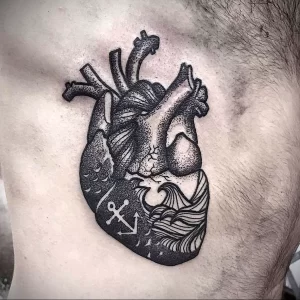 Фото тату сердце для мужчин 02.01.22 №0012 - tattoo heart - tattoo-photo.ru