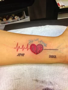 Фото тату сердце цветное 02.01.22 №0007 - tattoo heart - tattoo-photo.ru