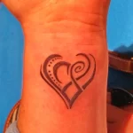 Фото красивые тату сердца 02.01.22 №0007 - tattoo heart - tattoo-photo.ru