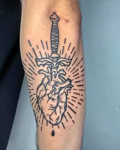 Фото рисунка тату сердце 02.01.22 №0110 - drawing tattoo heart - tattoo-photo.ru