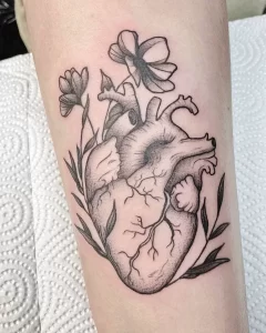 Фото рисунка тату сердце 02.01.22 №0125 - drawing tattoo heart - tattoo-photo.ru