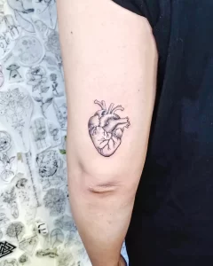 Фото рисунка тату сердце 02.01.22 №0787 - drawing tattoo heart - tattoo-photo.ru
