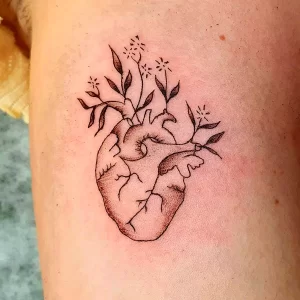 Фото рисунка тату сердце 02.01.22 №1076 - drawing tattoo heart - tattoo-photo.ru