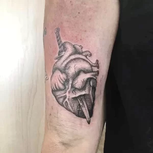 Фото рисунка тату сердце 02.01.22 №1200 - drawing tattoo heart - tattoo-photo.ru