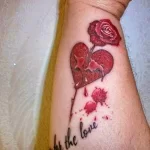 Фото сердце роза тату 02.01.22 №0003 - tattoo heart - tattoo-photo.ru