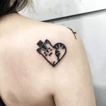 Фото тату в виде сердца 02.01.22 №0019 - tattoo heart - tattoo-photo.ru