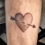 Фото тату женские сердце 02.01.22 №0009 - tattoo heart - tattoo-photo.ru