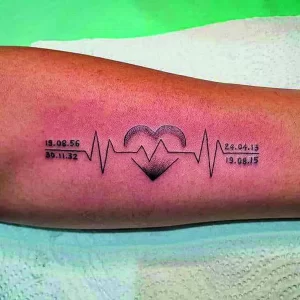 Фото тату кардиограмма сердца 02.01.22 №0002 - tattoo heart - tattoo-photo.ru