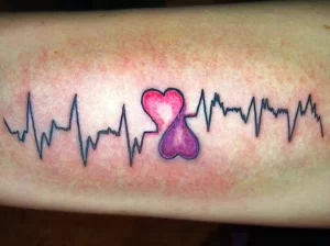 Фото тату кардиограмма сердца 02.01.22 №0009 - tattoo heart - tattoo-photo.ru