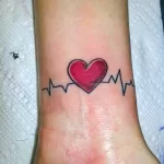 Фото тату красное сердце 02.01.22 №0007 - tattoo heart - tattoo-photo.ru