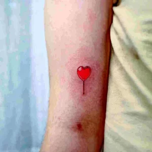 Фото тату сердца минимализм 02.01.22 №0010 - tattoo heart - tattoo-photo.ru