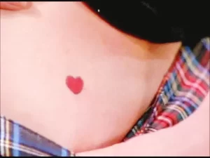 Фото тату сердце на попе 02.01.22 №0010 - tattoo heart - tattoo-photo.ru
