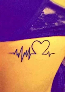 Фото тату сердце на ребрах 02.01.22 №0007 - tattoo heart - tattoo-photo.ru