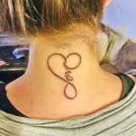 Фото тату сердце на шее 02.01.22 №0002 - tattoo heart - tattoo-photo.ru