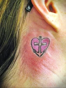 Фото тату сердце на шее 02.01.22 №0004 - tattoo heart - tattoo-photo.ru