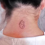 Фото тату сердце на шее 02.01.22 №0006 - tattoo heart - tattoo-photo.ru