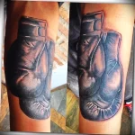 Фото тату боксерские перчатки 30.07.22 №0058 - tattoo boxing gloves - tattoo-photo.ru