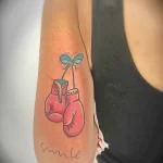 Фото тату боксерские перчатки 30.07.22 №0127 - tattoo boxing gloves - tattoo-photo.ru