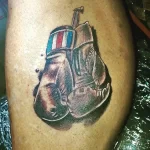 Фото тату боксерские перчатки 30.07.22 №0107 - tattoo boxing gloves - tattoo-photo.ru