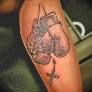 Фото тату боксерские перчатки 30.07.22 №0132 - tattoo boxing gloves - tattoo-photo.ru