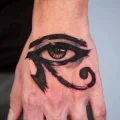 Пример рисунка тату Глаз Гора (Уаджет) №40 - tattoo-photo.ru