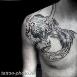 фото тату тигр и дракон 07.12.2018 №008 - tattoo tiger and dragon - tattoo-photo.ru
