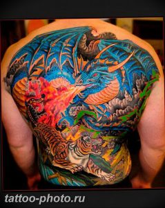 фото тату тигр и дракон 07.12.2018 №060 - tattoo tiger and dragon - tattoo-photo.ru