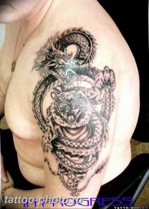 фото тату тигр и дракон 07.12.2018 №078 - tattoo tiger and dragon - tattoo-photo.ru