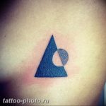 фото тату треугольник с кругом 11.12.2018 №026 - triangle with - tattoo-photo.ru