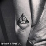 фото тату треугольник с кругом 11.12.2018 №035 - triangle with - tattoo-photo.ru