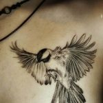 рисунка тату воробей 03.12.2018 №004 - photo tattoo sparrow - tattoo-photo.ru