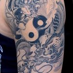 фото тату тигр и дракон 07.12.2018 №088 - tattoo tiger and dragon - tattoo-photo.ru