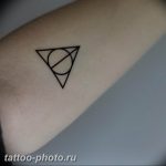 фото тату треугольник с кругом 11.12.2018 №036 - triangle with - tattoo-photo.ru