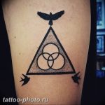 фото тату треугольник с кругом 11.12.2018 №043 - triangle with - tattoo-photo.ru