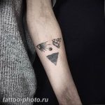 фото тату треугольник с кругом 11.12.2018 №054 - triangle with - tattoo-photo.ru