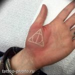 фото тату треугольник с кругом 11.12.2018 №066 - triangle with - tattoo-photo.ru