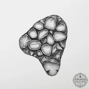 A close-up of a piece of sea glass, worn smoo... - эскиз тату (№1754516722_0, 06.08.2025 21:45) — tattoo-photo.ru